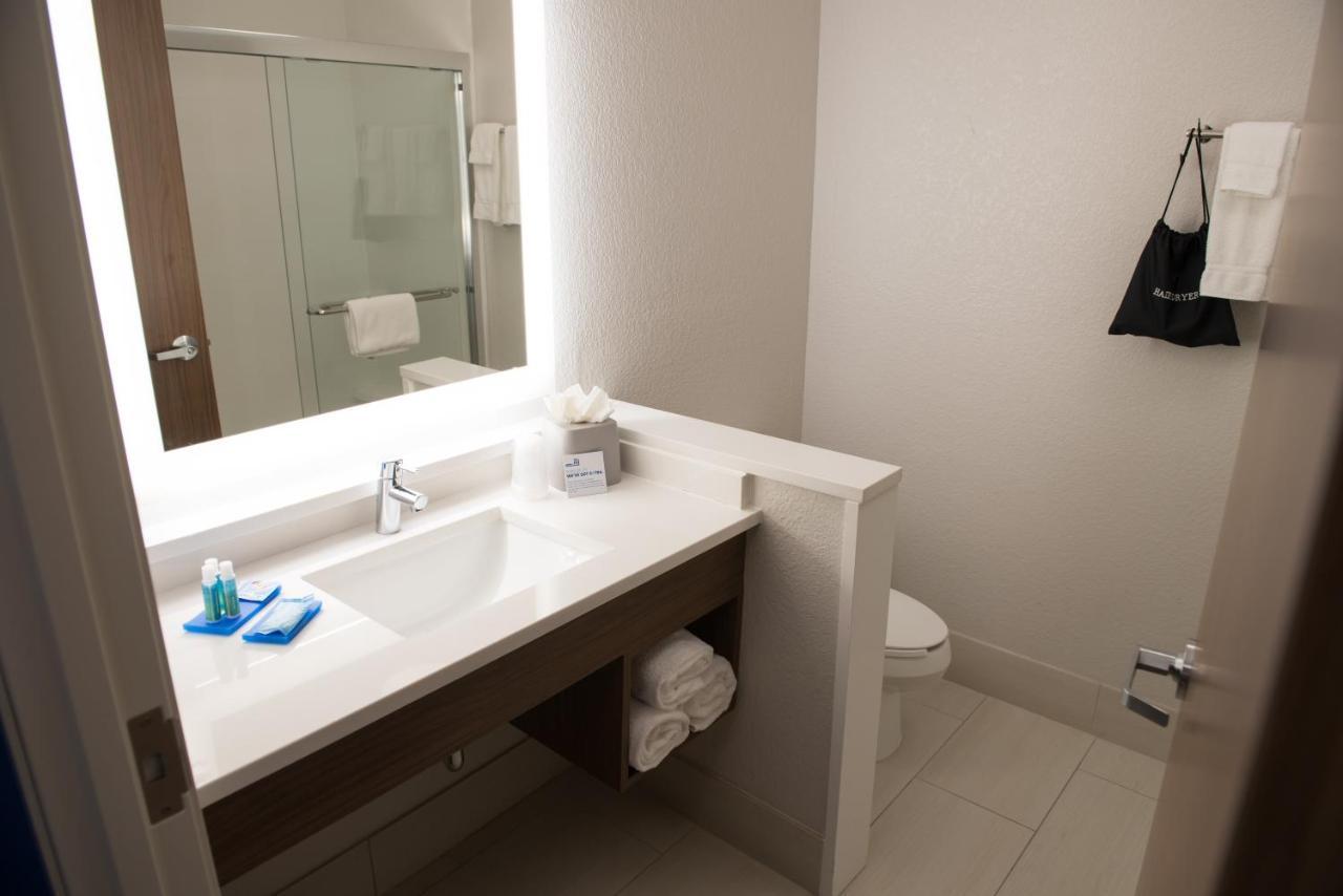 Holiday Inn Express & Suites - Merrillville By Ihg Buitenkant foto